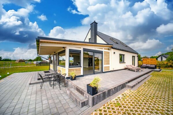 Domek Hot Tub. Jacuzzi, Sauna Chillout Kołobrzeg. Domek wakacyjny Kołobrzeg. Domek Charzyno