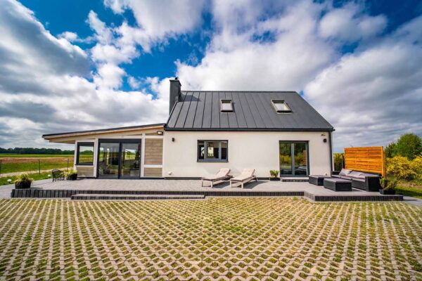 Domek Hot Tub. Jacuzzi, Sauna Chillout Kołobrzeg. Domek wakacyjny Kołobrzeg. Domek Charzyno