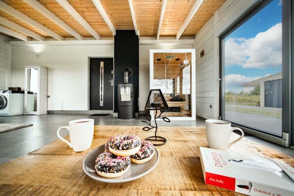 Domek Hot Tub. Jacuzzi, Sauna Chillout Kołobrzeg. Domek wakacyjny Kołobrzeg. Domek Charzyno