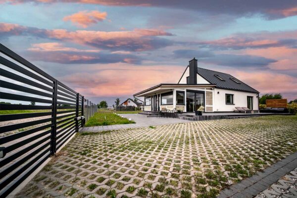 Domek Hot Tub. Jacuzzi, Sauna Chillout Kołobrzeg. Domek wakacyjny Kołobrzeg. Domek Charzyno