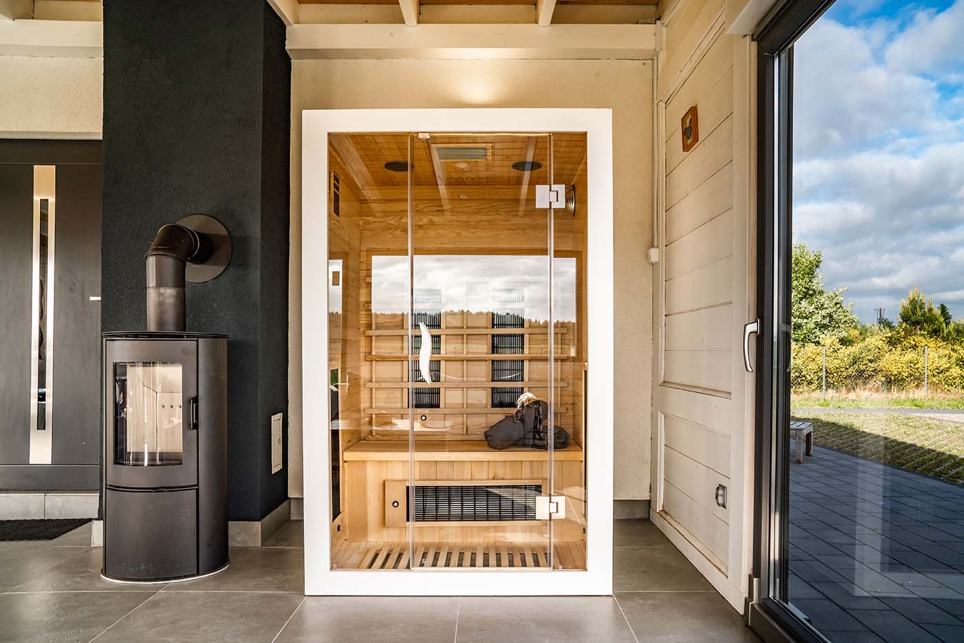 Domek Hot Tub. Jacuzzi, Sauna Chillout Kołobrzeg. Domek wakacyjny Kołobrzeg. Domek Charzyno Domek Hot Tub. Jacuzzi, Sauna Chillout Kołobrzeg. Domek wakacyjny Kołobrzeg. Domek Charzyno